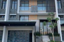 Sewa Rumah Baru Pik2 250m2 (10x25)