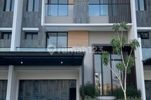 Cash / KPR - Rumah Pik2 10X25 [4+1 Kamar Tidur]