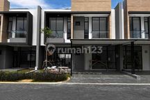 Over Kredit Rumah Pik2 Pasir Putih 10X20 High Ceilling