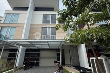 Sewa Rumah Chopin 10X35 View Laut + Pool Full Furnished