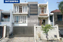 Rumah 3 Lantai Dijual Permata Buana Design Modern Minimalis 200m2