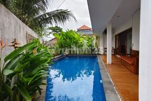 LANGKA ! Rumah Semi Villa Full Furnished dekat Pantai Biaung