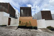 Drop Price ! Brand New Modern Villa Full Furnished In Nusa Dua