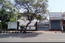 Dijual rumah nol jalan utama kota kediri