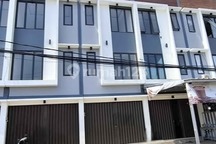 Ruko Murah 3 Lantai Strategis,Area Ramai di Cimanggis Depok