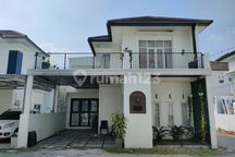 Rumah Minimalis Modern Di Garut Kota Bangunan 2 Lantai Dalam Komplek