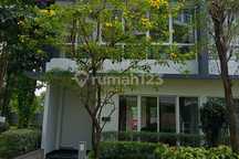 Town House Purimansion Jakarta Barat
