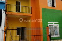 Rumah 2 Lantai Meruya Utara Harga 1,5 Miliar Jarang Ada