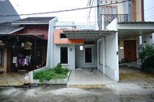 Rumah SHM 10 menit ke Mall Grand Metropolitan Bekasi Dibantu KPR J21076