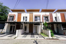 Rumah Strategis Bebas Banjir 15 Mnt ke Plaza Metropolitan Siap KPR J-45616