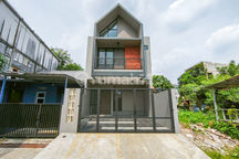 Rumah 15 menit ke Stasiun Cilebut SHM Siap Huni 2 Lt J32994