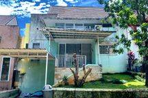Rumah Luas dengan Kolam Renang 9 menit ke AEON MALL Sentul City J8885