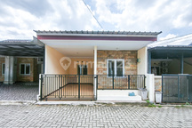 Rumah Hadap Timur 15 menit ke RSUD Cibinong Bogor Dibantu KPR J-38749