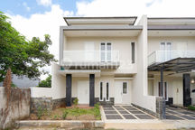 Rumah SHM Luas 10 Menit ke RS Mitra Keluarga Pratama Jatiasih Siap KPR J-26493