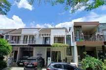 Rumah Dijual di Emerald Townhouse Bintaro Lokasi Terbaik di Depan Taman