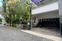 Rumah Mewah 2 Lantai Mediteran Lux Dengan Kolam Renang Pribadi Dalam Perumahan Elite Casa Grande Maguwoharjo Depok Sleman Dekat Kampus Upn
