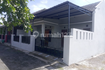 Rumah Siap Huni Di Dalam Perumahan Dekat Embarkasi Haji