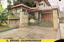 Rumah Luas 8 KT Tengah Kota Jl Bromo Gajahmungkur Semarang