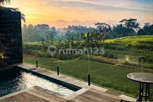 Promo Awal Tahun Villa Eksklusif View Sawah Dekat Ubud Palace