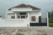 Rumah Klasik Baru - Bonus Kitchen Set