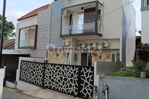 Rumah Bangunan Baru Full Furnished Cocok Utk Mess Kantor