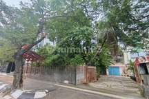 Rumah di Jl Ahmad Yani, Dekat Mall Paragon 10997