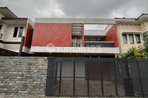 Rumah Baru Konsrp Australian House di Gajah Mungkur