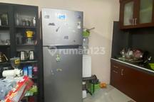 Rumah Full Furnished Siap Huni di Depok Struktur 2Lt. Jual Cepat!
