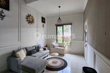 Disewakan Rumah Cantik Lokasi Strategis Banyumanik Semarang