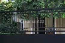 Di Jual Rumah Cantik Siap Huni Puri Indah Kembangan Jakarta Barat
