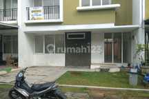 Rumah 2 Lantai Dalam Cluster Alang Alang Lebar
