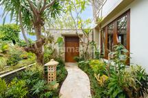 Beautiful Garden 3Bedroom Villa Fully Furnished In Jimbaran Bali
