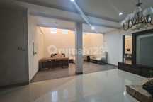 Dijual Jarang Ada Rumah Singgasana Darma Dkt Bpk , Tol Moh.toha