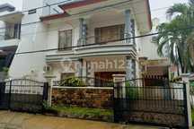 Rumah Furnished 2Lantai Bagus di Sunter