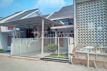 Rumah Bagus Bersih Minimalis Semi Furnish Siap Huni di Cluster Elite