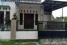 Rumah 1,5 Lantai Siap Huni Di Cluster Di Gumpang, Kartasura