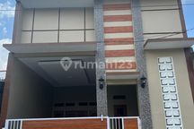 Rumah SHM 10 menit ke Rumah Sakit Tiara Bekasi Bebas Banjir J-38107