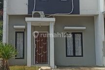 Rumah 2 Lt Strategis 7 Menit ke Cibinong City Mall Dibantu KPR J-37183