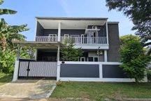 Rumah Terawat LT 264 Dekat RSUD Cileungsi Siap Huni Dibantu KPR J25707