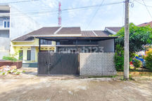 Rumah Strategis 8 Menit ke Mall Paradise Walk Serpong Siap Huni J30790