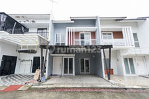 Rumah 2 LT Hadap Utara 13 Menit ke Terminal Seroja bisa KPR J41516