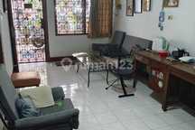 Jual.cepat Rumah 2 Lantai Standar @Kelapa Gadign