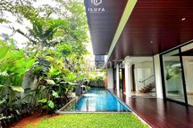 Disewakan Rumah Mewah Bangunan Baru Lokasi Strategis Kemang