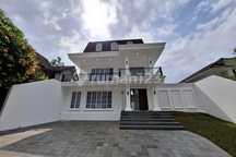 Rumah Siap Huni di Cluster Mediterania Golf Hill Sentul City