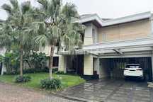 Dijual Rumah Mewah Puri Sriwedari Cibubur Siap Huni