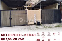 Jual & Sewa Rumah Di Dalam Perumahan Lokasi Strategis & Premium Mojoroto Kota Kediri Dekat Sma Favorite 5 Menit Dari Rsud Kilisuci Included Ac, Kitchen Set, Water Heater, 1 Lemari + 1 Rak Tv