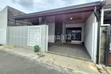 Rumah Bagus Siap Huni Tengah Kota Dekat Manahan