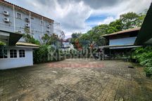 Dijual Rumah Hitung Tanah Kuningan Jakarta Selatan