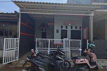 Rumah SHM Siap Huni dekat Lippo Karawaci Tangerang Dibantu KPR J34359