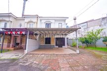 Rumah Luas SHM 10 Menit ke Trans Studio Mall Cibubur Siap Huni J42296